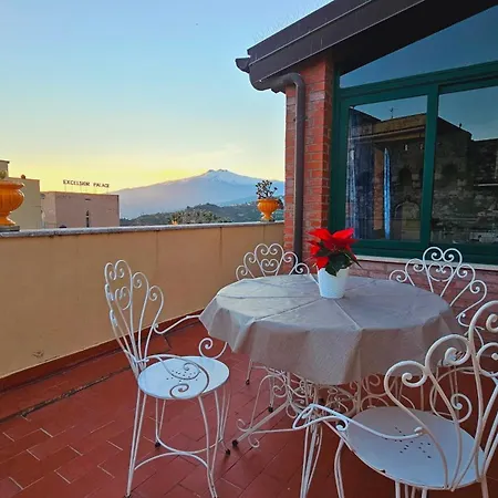 Casa Rando Mary's House